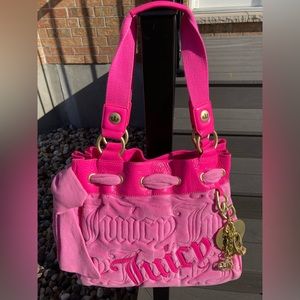Juicy couture Hot Pink velour shoulder bag Daydreamer